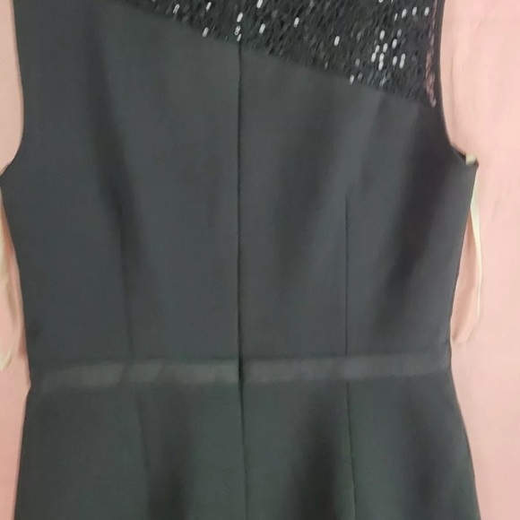 Halston Heritage Midi Dress in Sequin Size 4 Black Cocktail - Picture 2 of 5